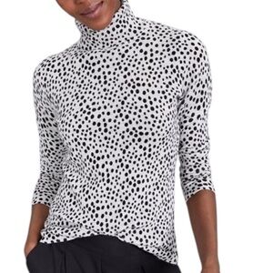 100% Cashmere Freshly Dry Cleaned Black & Grey Spotted Turtleneck Size Small